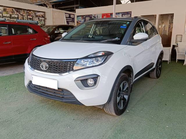 https://images10.gaadi.com/usedcar_image/4383282/original/processed_81650c7761e68e182007c8350a2e0cd7.jpg?imwidth=6402