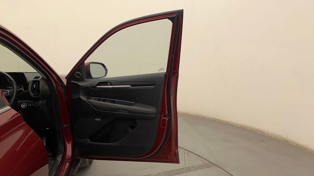 Second-hand 2022 Kia Sonet GTX Plus Turbo DCT for sale in Pune-16