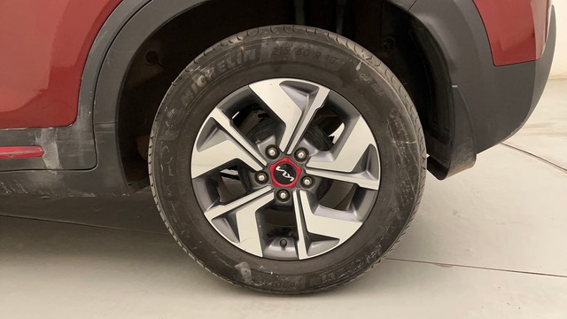 Second-hand 2022 Kia Sonet GTX Plus Turbo DCT for sale in Pune-19