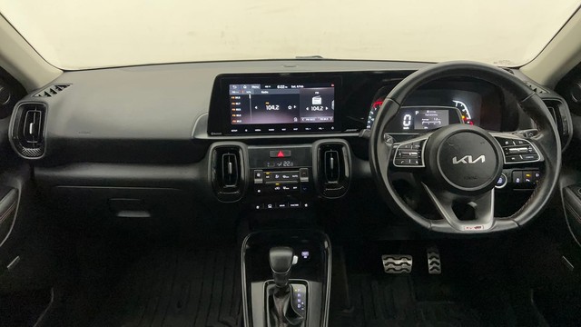 Second-hand 2022 Kia Sonet GTX Plus Turbo DCT for sale in Pune-11