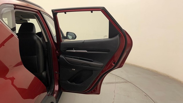 Second-hand 2022 Kia Sonet GTX Plus Turbo DCT for sale in Pune-24