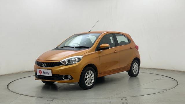 https://images10.gaadi.com/usedcar_image/4383354/original/2281612f11b1e3b5958c3d06f93c4d12.JPG?imwidth=6400