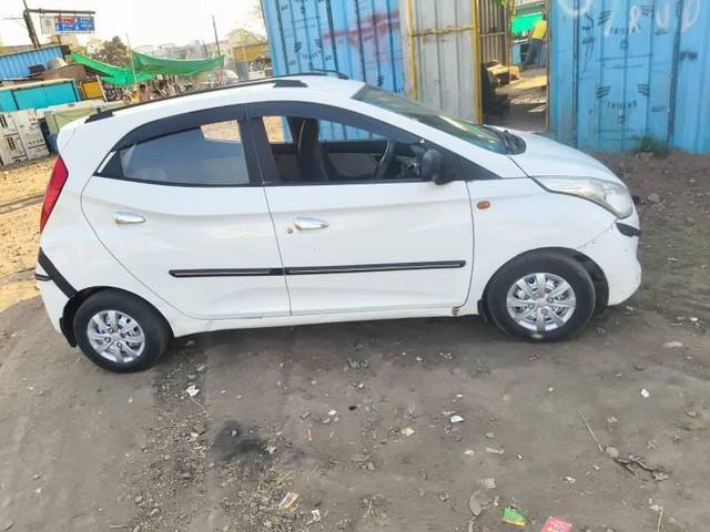 https://images10.gaadi.com/usedcar_image/4383514/original/processed_a7702ab6-63fe-4baf-89b1-0bab8a26ef4c.jpg?imwidth=6401