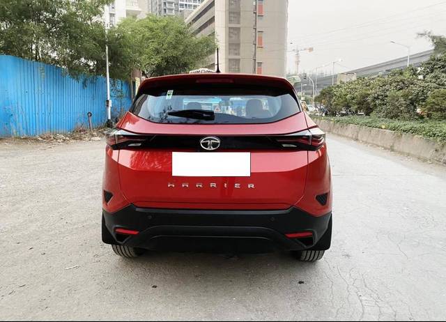 https://images10.gaadi.com/usedcar_image/4383659/original/processed_6a2f3ef607bc3968a2f120cfe90296e3.jpg?imwidth=6401