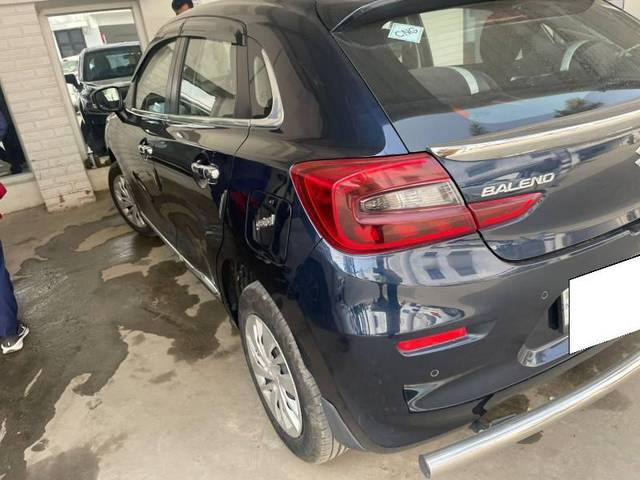 https://images10.gaadi.com/usedcar_image/4383728/original/processed_59e13101-185d-40cb-a6de-c8970a9b8fcb.jpg?imwidth=6401