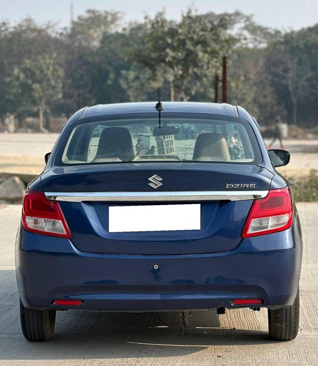 https://images10.gaadi.com/usedcar_image/4383787/original/processed_a69b03569d1fe51394e6c8a4a1115a8d.jpg?imwidth=6401