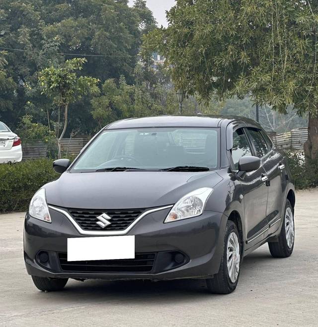 https://images10.gaadi.com/usedcar_image/4383798/original/processed_558d16cb6e913ca842d30db6750415e5.jpg?imwidth=6400