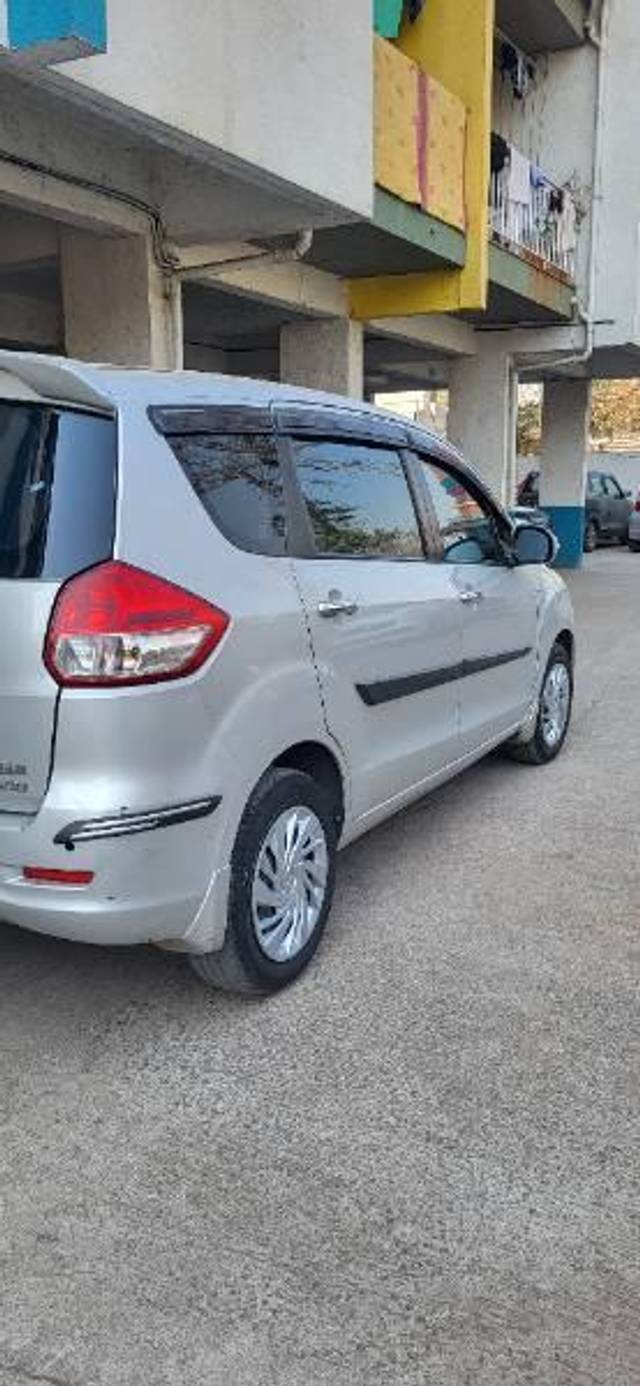 https://images10.gaadi.com/usedcar_image/4383836/original/processed_d4b049ed-dbdf-4b32-a6f3-4b785b7a2864.jpg?imwidth=6401