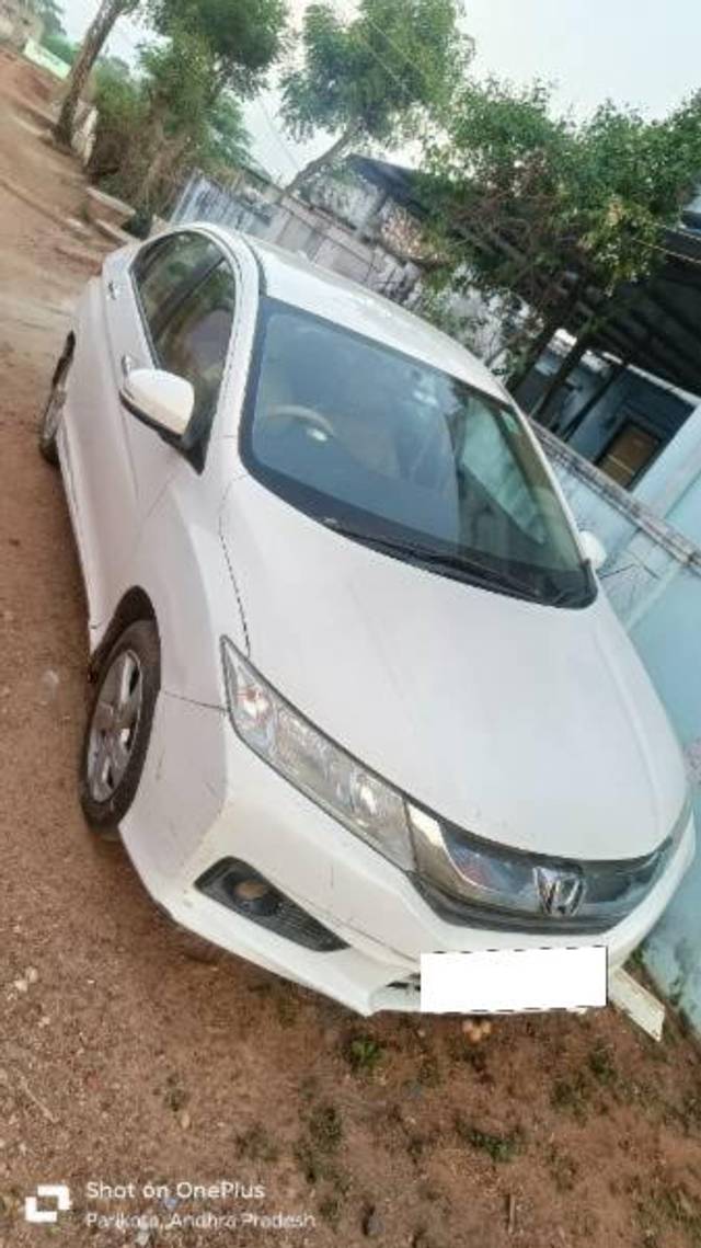 https://images10.gaadi.com/usedcar_image/4383861/original/processed_34e93855-d6bc-4f63-945e-819fb08f0ad6.jpg?imwidth=6400