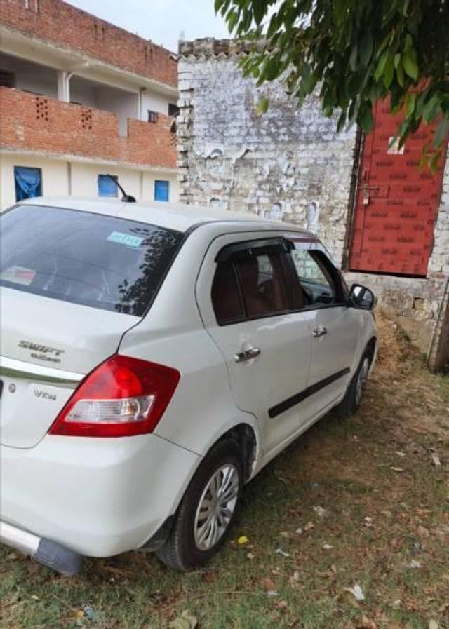 https://images10.gaadi.com/usedcar_image/4383869/original/processed_c2de7e16-ec9b-4442-8095-e9cba31ffb7e.jpg?imwidth=6400