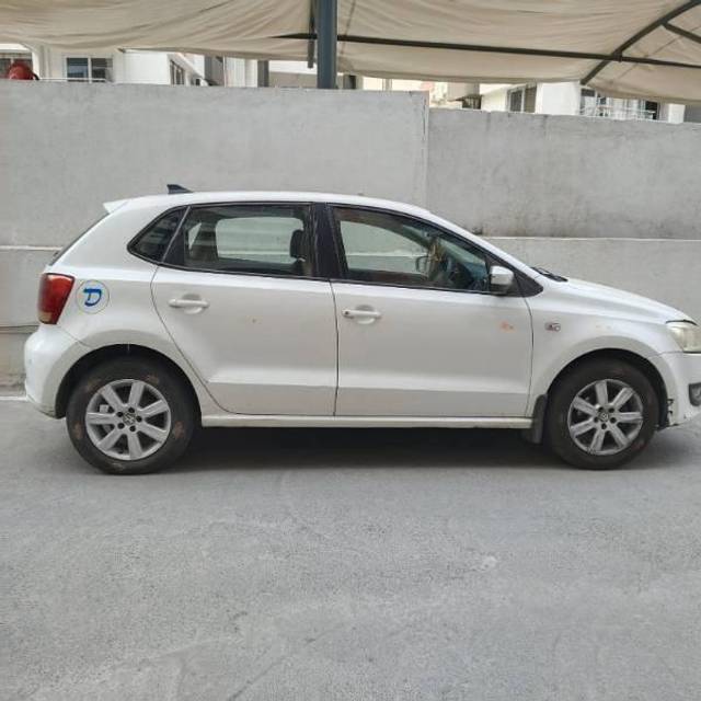 https://images10.gaadi.com/usedcar_image/4383956/original/processed_4dc485c1-4f94-4762-b705-914d4fdb0db6.jpg?imwidth=6401