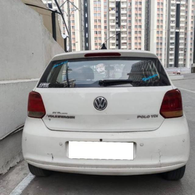 https://images10.gaadi.com/usedcar_image/4383956/original/processed_d87e826e-6c81-460d-bc1c-a1c665f1d152.jpg?imwidth=6402