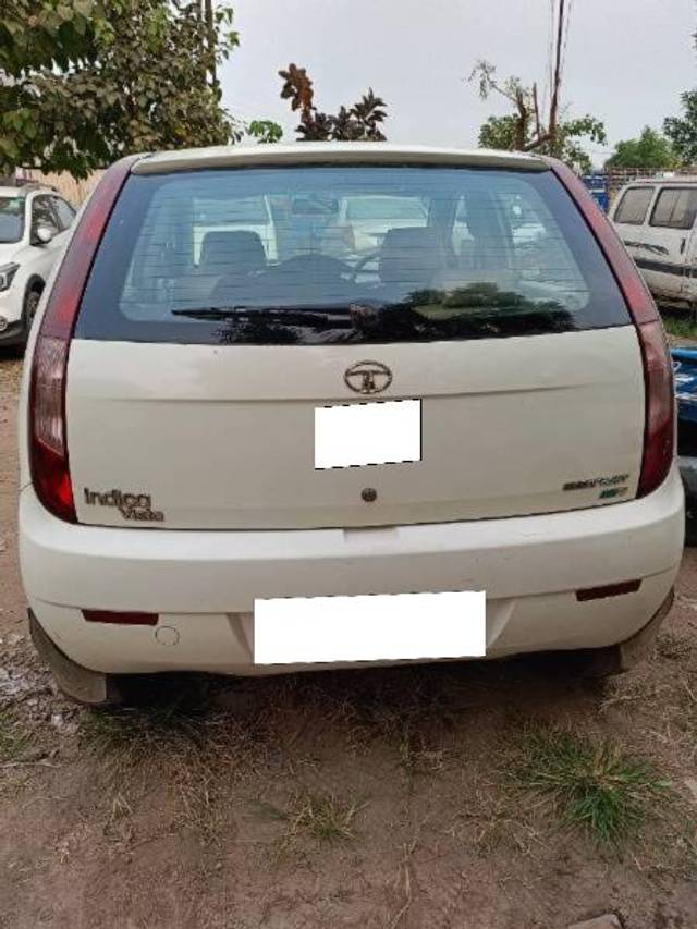 https://images10.gaadi.com/usedcar_image/4383991/original/processed_7c006020-2382-4c4f-b09b-696201e30d6b.jpg?imwidth=6402