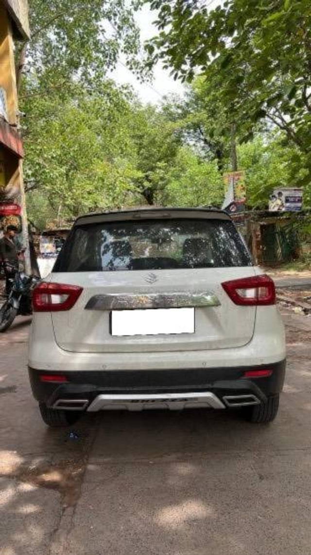 https://images10.gaadi.com/usedcar_image/4383999/original/processed_0e219e23-f74e-418c-97da-84de0e8016ff.jpeg?imwidth=6401