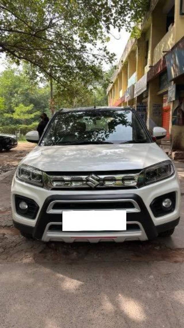 https://images10.gaadi.com/usedcar_image/4383999/original/processed_b59e9d7b-a2f0-4c7e-a480-3fb528fbab8d.jpeg?imwidth=6402