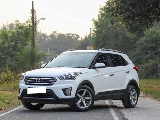 https://images10.gaadi.com/usedcar_image/4384196/original/processed_22f93b64338355eae1f28391976204d7.jpg?imwidth=6401