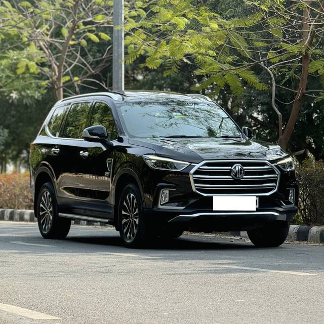 https://images10.gaadi.com/usedcar_image/4384384/original/processed_fa2cb834fd417390c539d9a3a5a51610.jpg?imwidth=6400