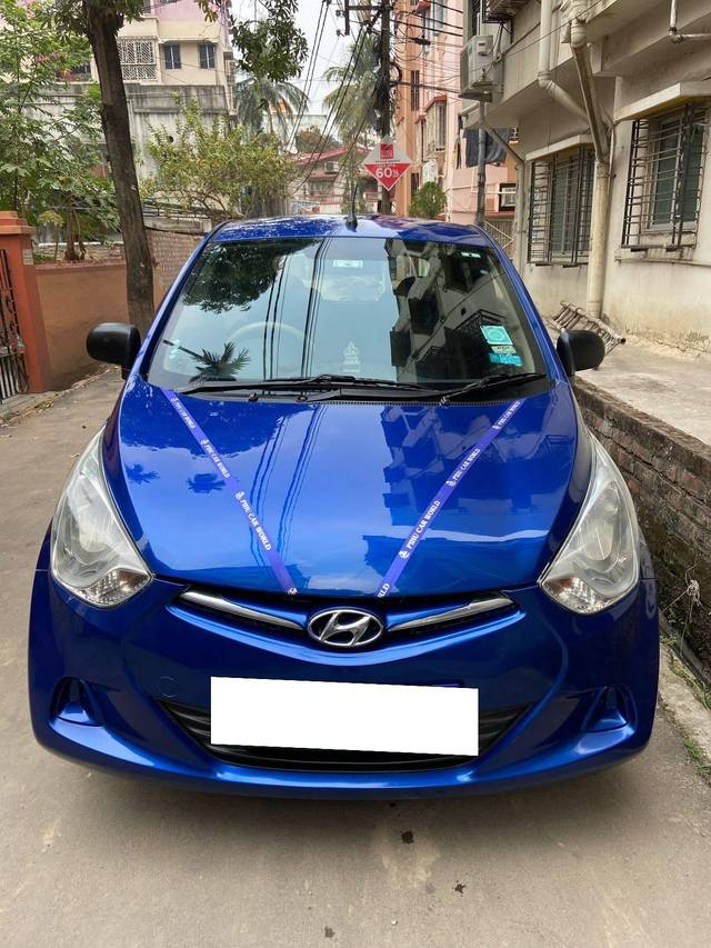 https://images10.gaadi.com/usedcar_image/4384634/original/processed_e59e022ee0ff4480f8e607f3a9d96acb.jpg?imwidth=6400