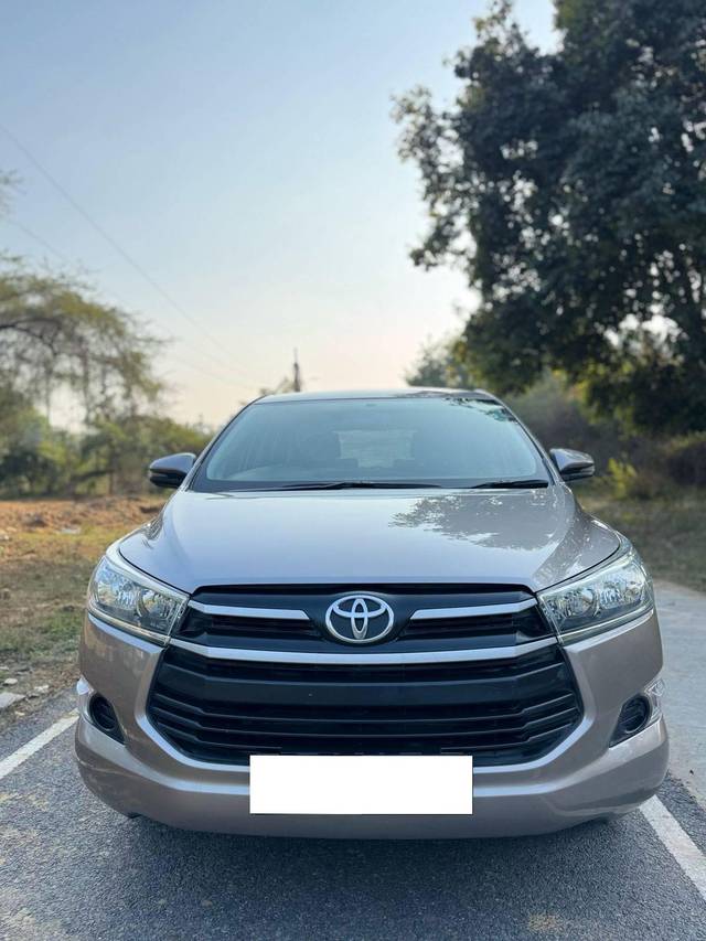 https://images10.gaadi.com/usedcar_image/4384639/original/processed_380a1d2f6088e66309cb691066ddf850.jpg?imwidth=6400