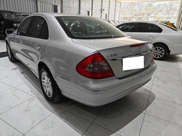 https://images10.gaadi.com/usedcar_image/4384641/original/processed_791f076286fc2efc6d61c6c124d3395f.jpg?imwidth=6402