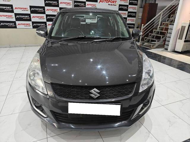 https://images10.gaadi.com/usedcar_image/4384668/original/processed_7af40bfe3a663e78113844eae6562d9e.jpg?imwidth=6402