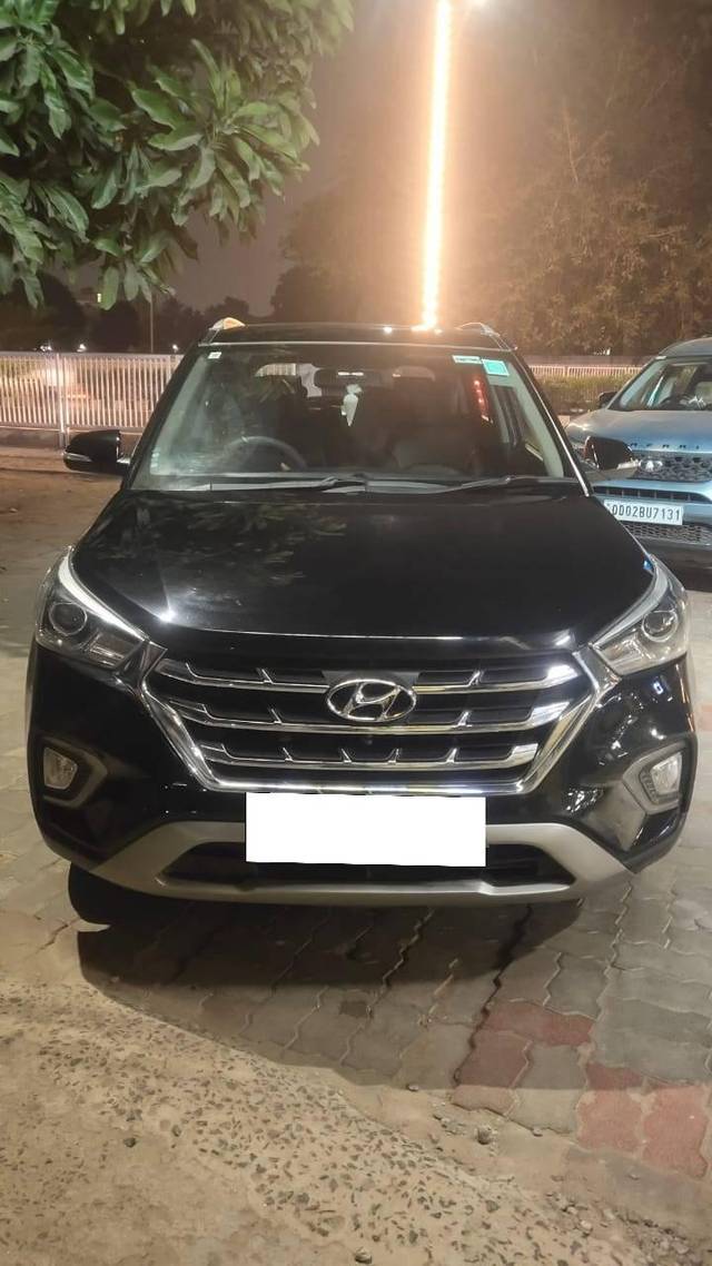 https://images10.gaadi.com/usedcar_image/4384742/original/processed_5a54ffbcdb91b1ed692b92da0df251f5.jpg?imwidth=6400