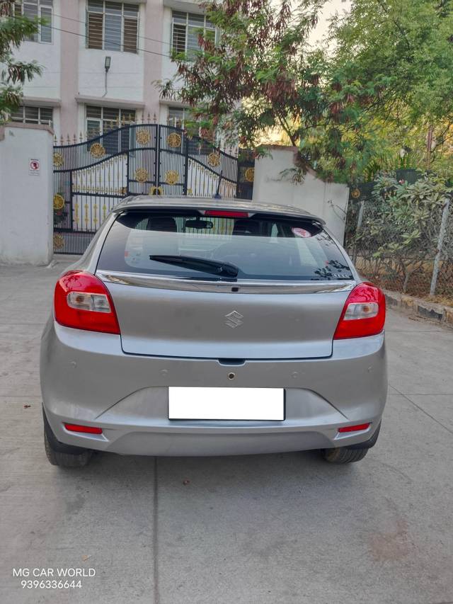 https://images10.gaadi.com/usedcar_image/4385149/original/processed_799d5a587a85465a0627d4c16479bca4.jpg?imwidth=6402