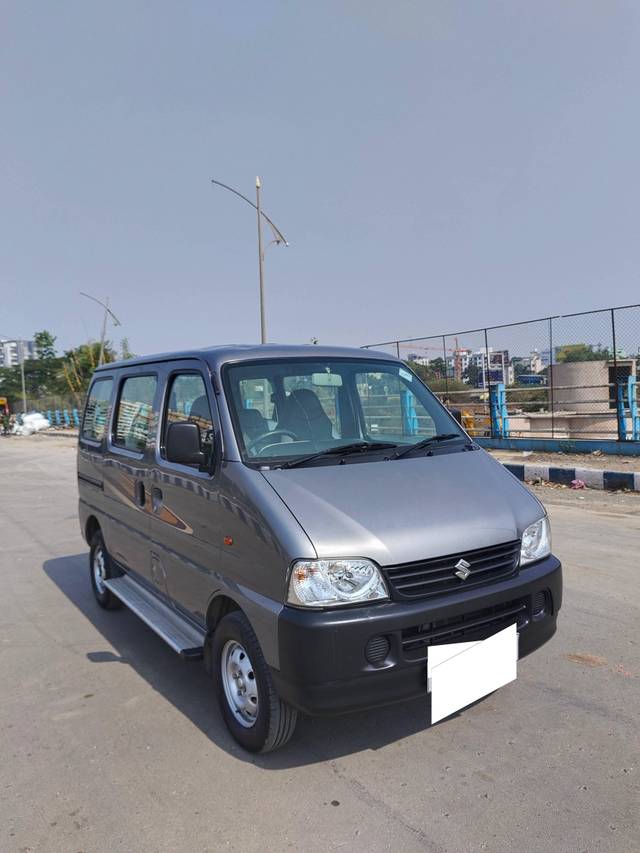 https://images10.gaadi.com/usedcar_image/4385193/original/processed_239c7f4a2ef8fbd0b2750f7a408b7b05.jpg?imwidth=6400