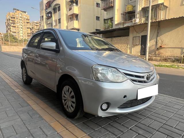 https://images10.gaadi.com/usedcar_image/4385208/original/processed_7558b00e-131a-4976-864f-0c8d9c4aad78.jpg?imwidth=6400