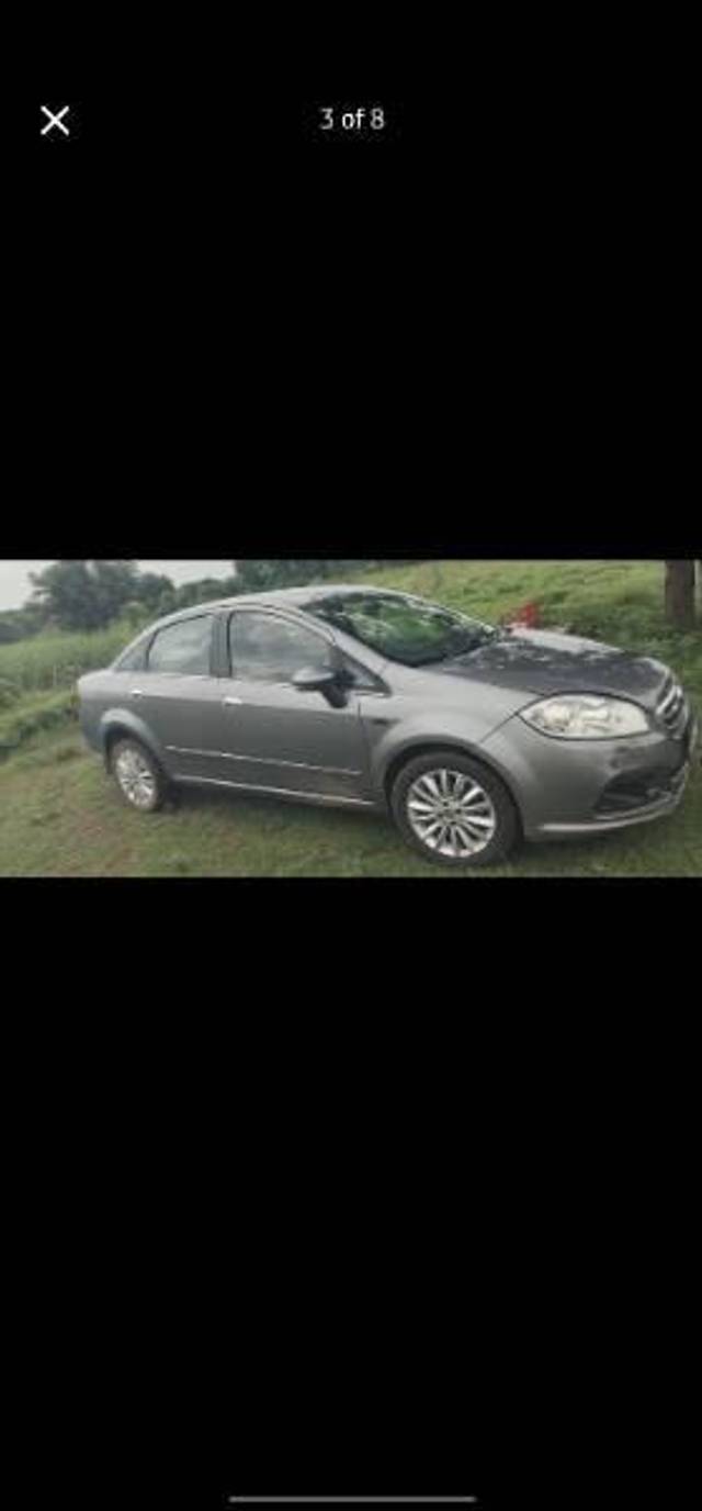 https://images10.gaadi.com/usedcar_image/4385299/original/processed_71549771-10bd-4c3c-8639-232c895146f0.jpg?imwidth=6400