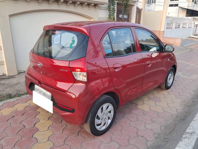 https://images10.gaadi.com/usedcar_image/4385309/original/processed_6efb34471297c83f5cfacfa6a51657ff.jpg?imwidth=6402