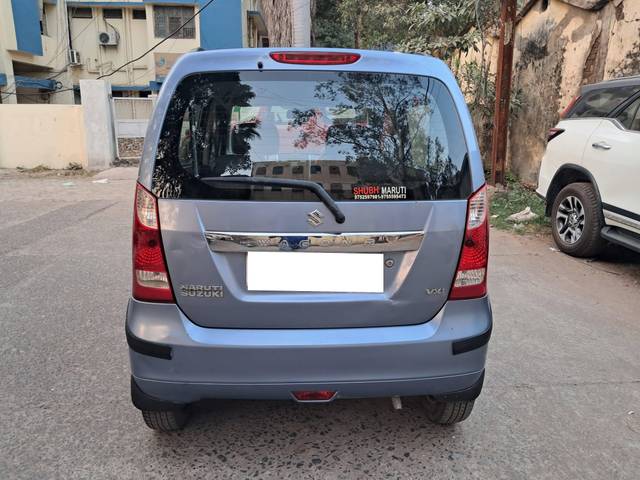 https://images10.gaadi.com/usedcar_image/4385333/original/processed_6966bc63aa387161c7e1e68a02431200.jpg?imwidth=6402