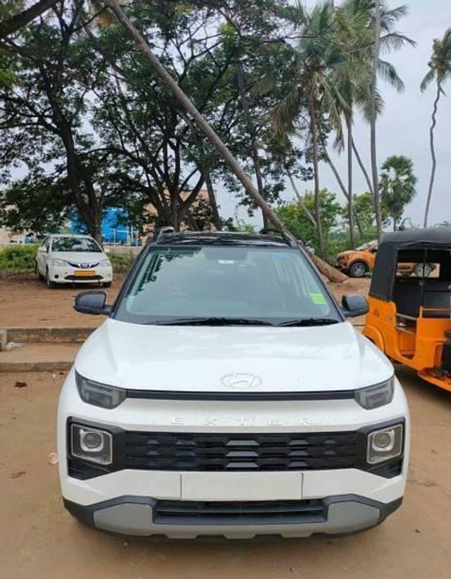 https://images10.gaadi.com/usedcar_image/4385404/original/processed_f12cfe37-4346-4c7e-bf98-1bb85b296091.jpg?imwidth=6400