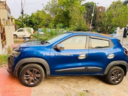 Renault KWID 1.0 AMT RXT Renault KWID 1.0 AMT RXT