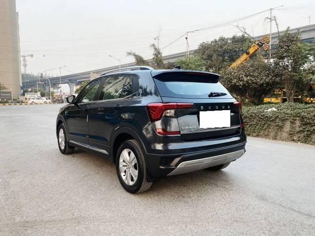 https://images10.gaadi.com/usedcar_image/4385545/original/processed_757cc71e9600b0fab47fcdc13f020879.jpg?imwidth=6402