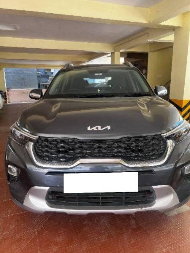 https://images10.gaadi.com/usedcar_image/4385562/original/processed_ac8131e6-7fc0-4248-b965-71e8416f8768.jpeg?imwidth=6400