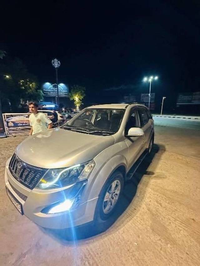 https://images10.gaadi.com/usedcar_image/4385601/original/processed_d999084f-b06f-48b9-8cf3-1833d6a2595f.jpeg?imwidth=6402