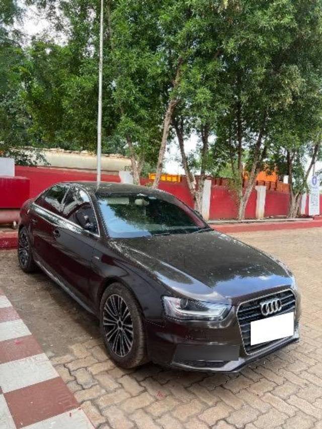 https://images10.gaadi.com/usedcar_image/4385647/original/processed_c17dafc7-8c0e-4dca-8ff4-2705c74d8814.jpeg?imwidth=6400