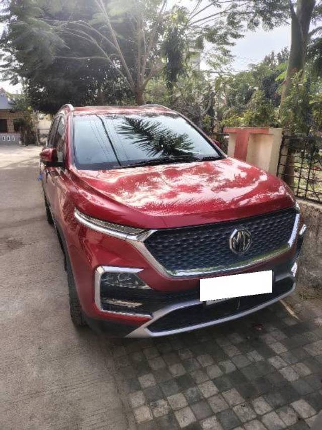 https://images10.gaadi.com/usedcar_image/4385738/original/processed_d3559f6f-1e3e-4650-8076-f795f5af6851.jpg?imwidth=6400