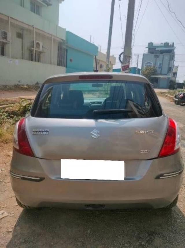 https://images10.gaadi.com/usedcar_image/4385867/original/processed_270e9f06-39d3-4b82-89c6-307dc45cfa15.jpg?imwidth=6401