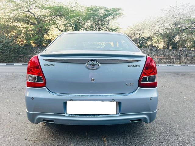 https://images10.gaadi.com/usedcar_image/4385883/original/processed_1ddd3f843dde3f93c4793b5f7487f6b4.jpg?imwidth=6402