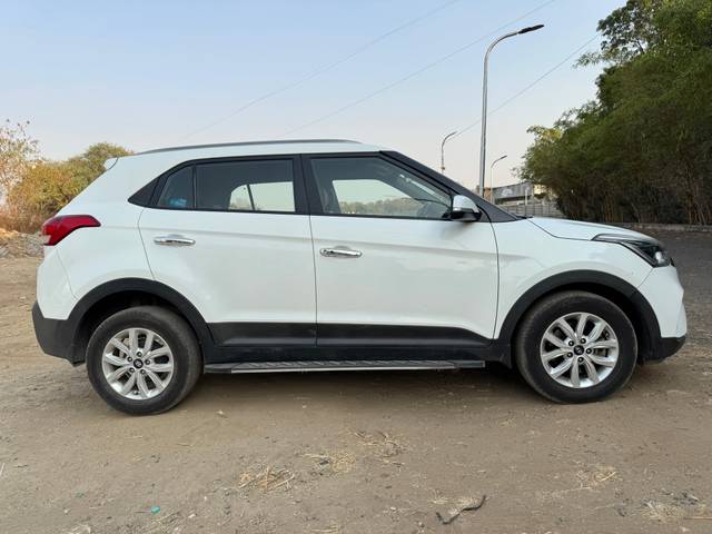 https://images10.gaadi.com/usedcar_image/4385927/original/7965284e0fbd4ceeb672a141d1f3dd2c.jpg?imwidth=6401