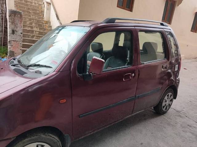 https://images10.gaadi.com/usedcar_image/4385936/original/ad7d6d6a7d0adc95324d3572ceaabdfb.jpg?imwidth=6402