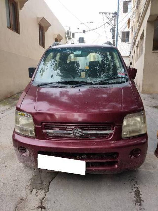 https://images10.gaadi.com/usedcar_image/4385936/original/bb95892be5379385789d4df1ab0d851f.jpg?imwidth=6400