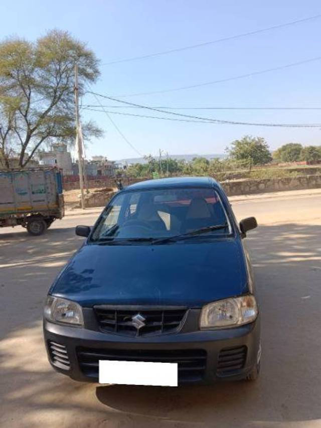 https://images10.gaadi.com/usedcar_image/4385962/original/a42d528a54ea8cd35bf11232a67095a3.jpg?imwidth=6402