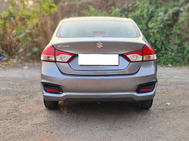 https://images10.gaadi.com/usedcar_image/4386073/original/processed_d695c83b2d9e72e3f243a536dad82ff3.jpeg?imwidth=6402