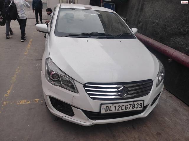 https://images10.gaadi.com/usedcar_image/4386408/original/d0776a0a1ec835ab6b6ef41a7288c768.jpg?imwidth=6400