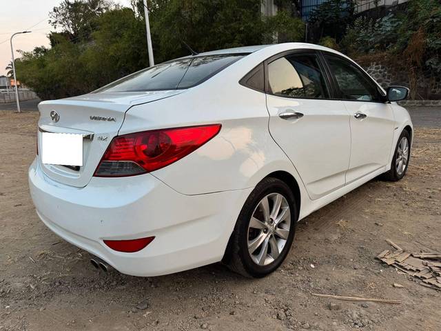 https://images10.gaadi.com/usedcar_image/4386420/original/processed_be7739d50600b1c453ec8502777a8474.jpg?imwidth=6402