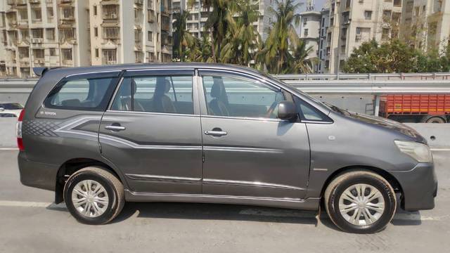 https://images10.gaadi.com/usedcar_image/4386610/original/processed_0d25e75125fdb94298ebc366fb8f5eb1.jpg?imwidth=6401