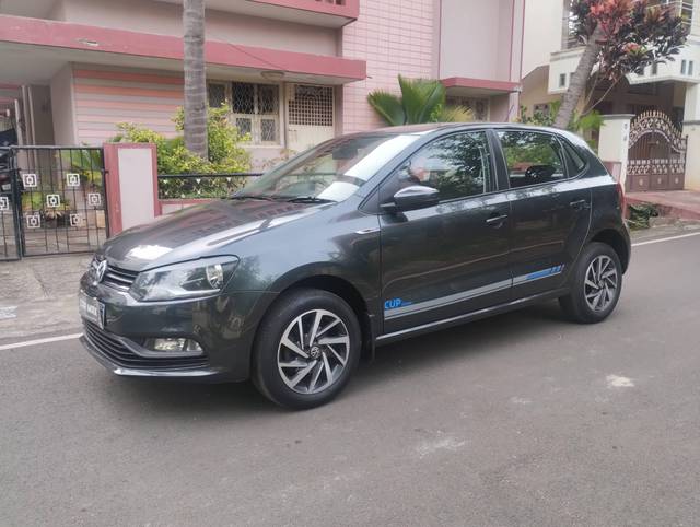 https://images10.gaadi.com/usedcar_image/4386629/original/processed_c2d3118cff11ef3f73f9dec66ef74b42.jpg?imwidth=6400